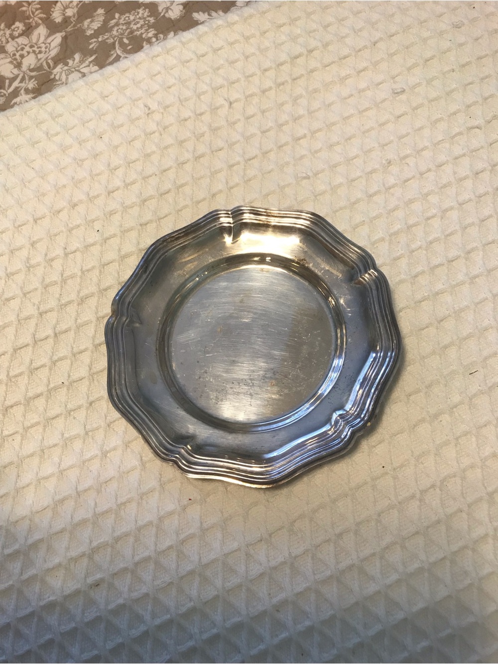 Silver Plated Decorative Scalloped Plate - Home Dining